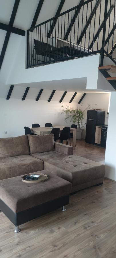 Kucica Na Brdu Holiday home